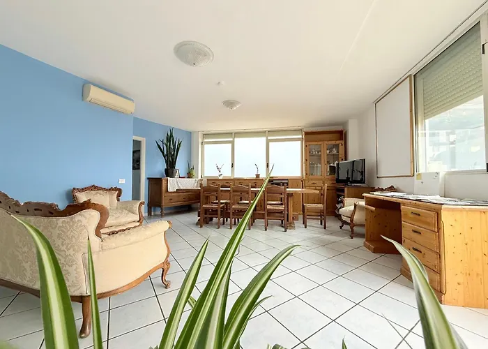 P087 - Porto Recanati, Esclusivo Attico Con Terrazza Panoramica بورتو ريكاناتي